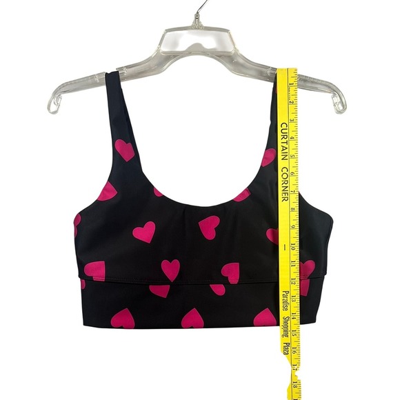 BEACH RIOT SPORT Leah Top- Tough Love Sports Bra, Black with Red Hearts, Size XL - Picture 5 of 8